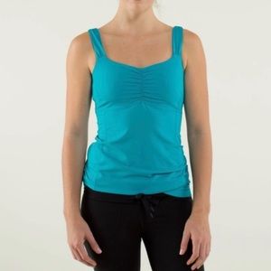 Lululemon Aria II Yoga Tank Top Surge Blue Size 8 Built In Bra